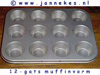 photo 12-mold muffin pan